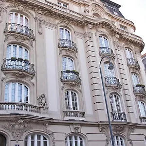 Hotel Museum ***