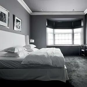 odette-en-ville.brusselshotelsbook.com/